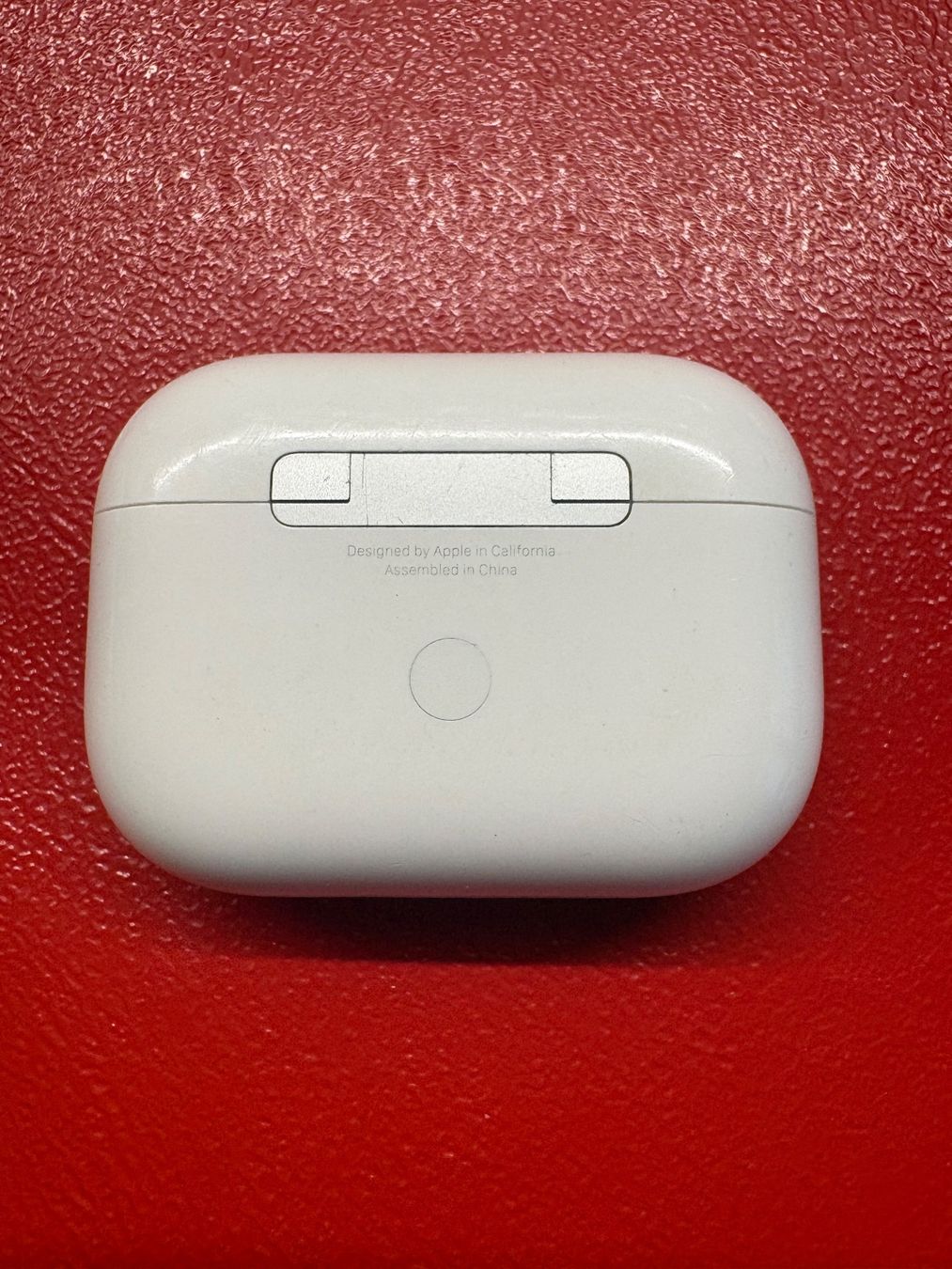 Apple Caricabatterie: Apple AirPods Pro 1 charging case (A2190). – Usato da Lausanne venduto da sil_2dxk 2