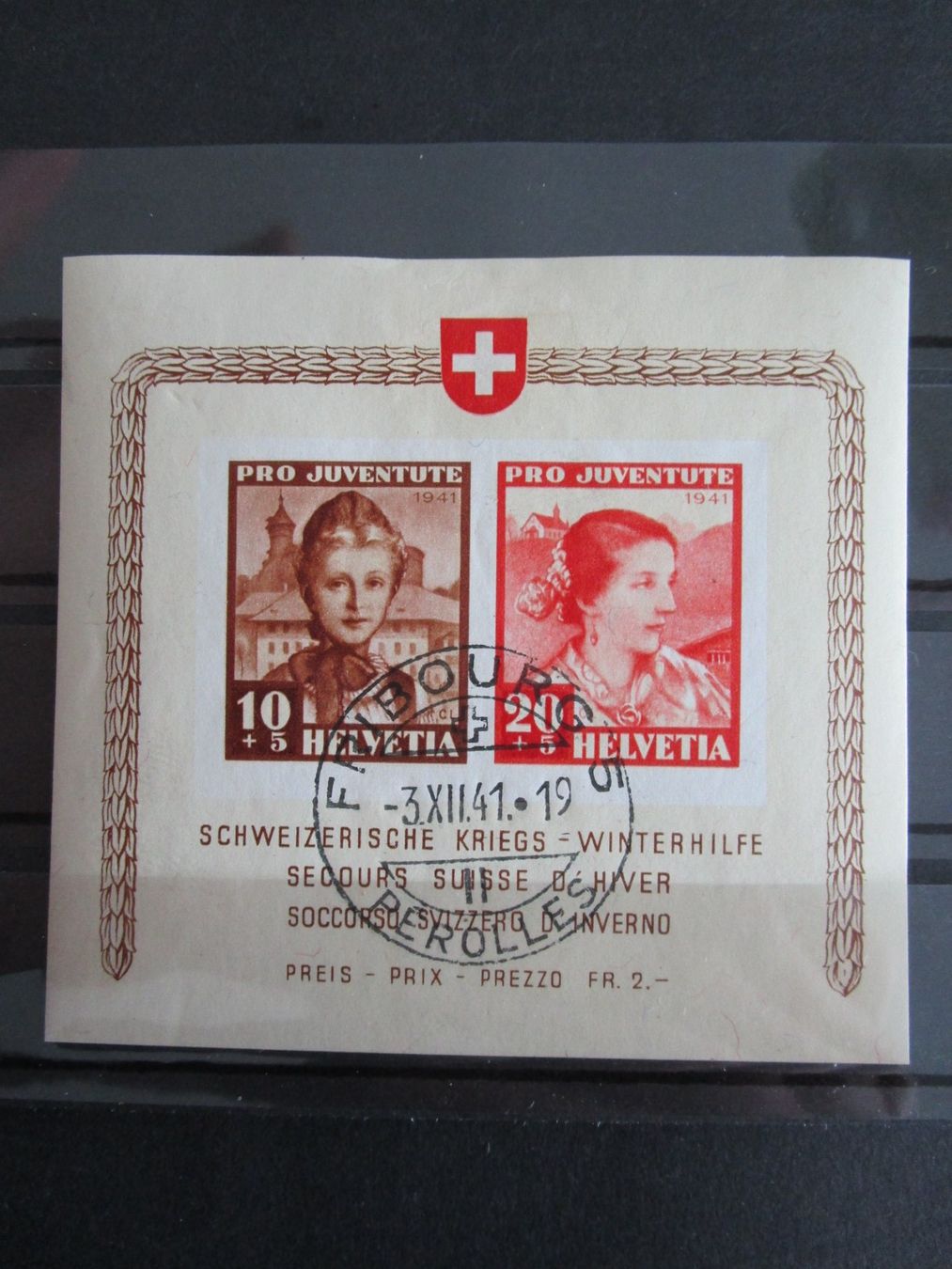 Tutti i francobolli: 1941: Sonderblock Kriegswinterhilfe Pro Juventute – Usato da Rubigen venduto da Menthe