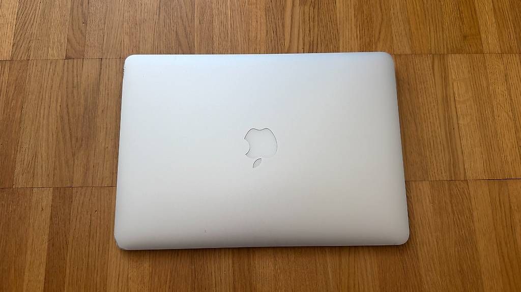 Apple Portables: Apple MacBook Air 13" Silber < === – D'occasion à Zug par Sirrider