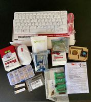Raspberry Pi Zubehör-Set: Offizielle Tastatur & Maus uvm