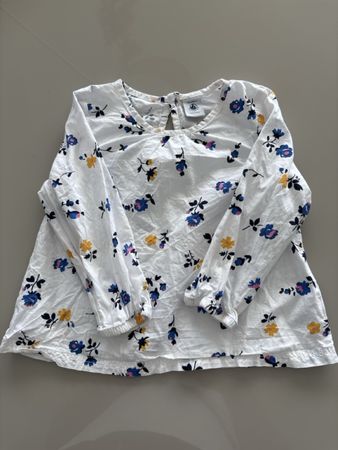 Top floral print white long sleeve size 24 months