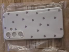 Handyhülle Samsung S24 mit Herzen - Neu und Ungebraucht!