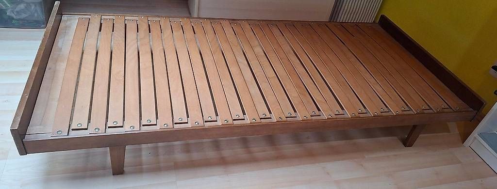 Letti: ausziehbares Bett, 90x190 oder 160x190 – Usato da Bäriswil BE venduto da Eddy77 1