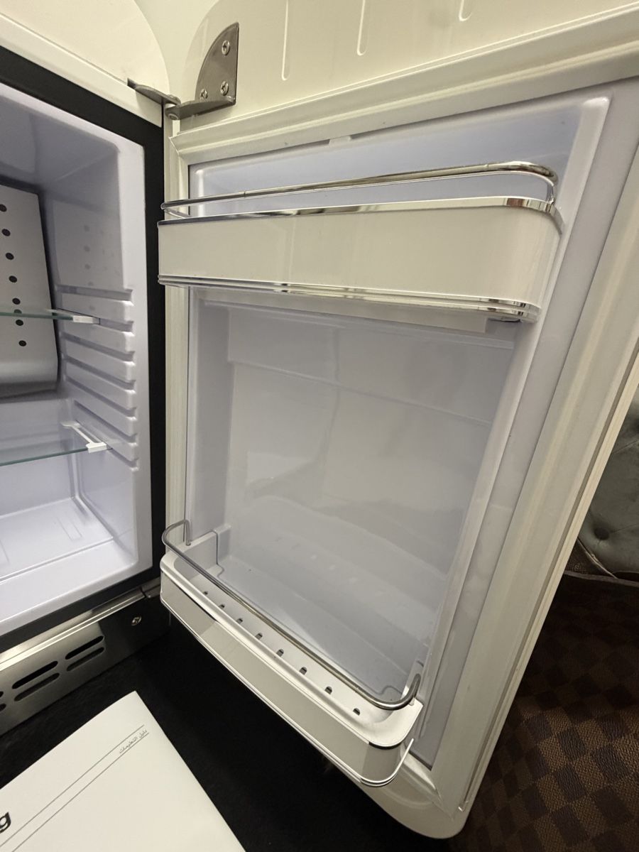 Frigoriferi: SMEG Kühlschrank – Usato da Schenkon venduto da Stephanie_Dor 3