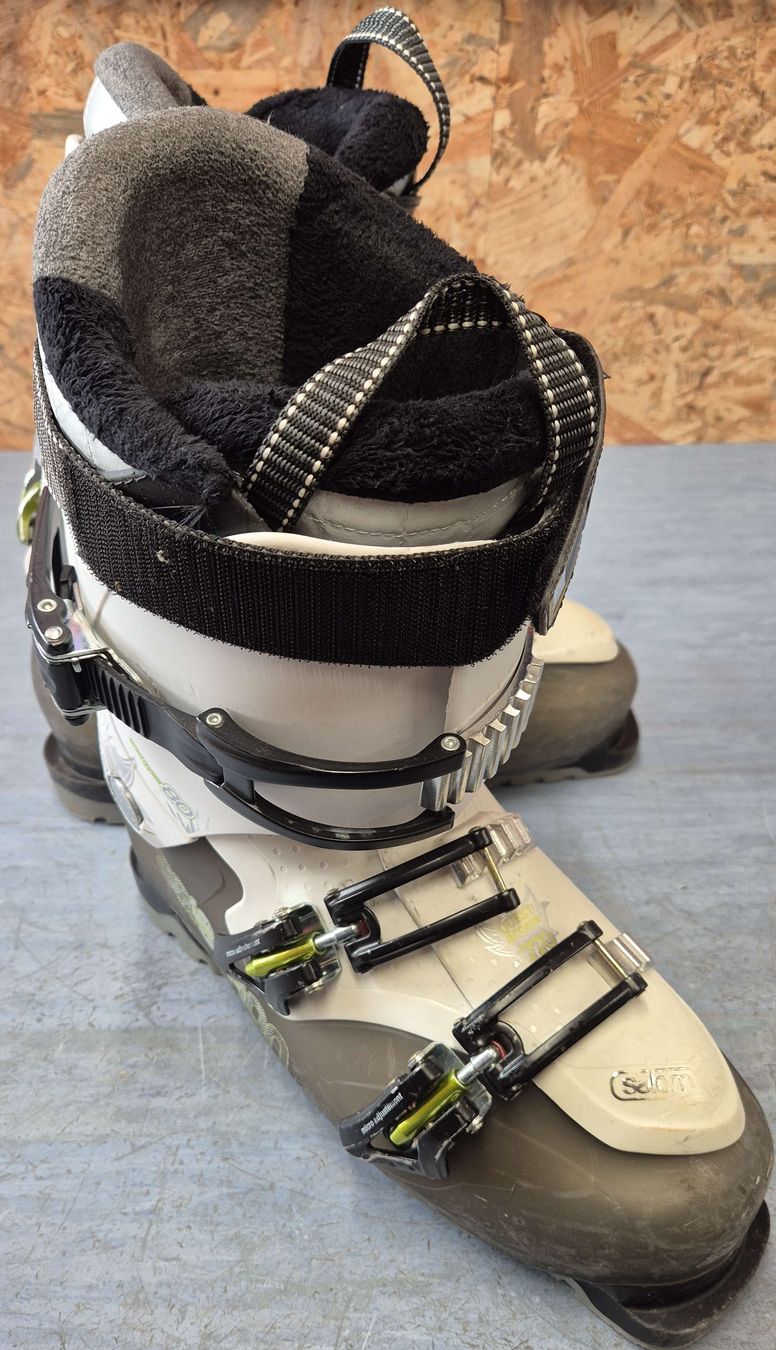 Salomon Scarpe da donna: Skischuhe Salomon Grösse 27.5 – Usato da Villigen venduto da Tilt