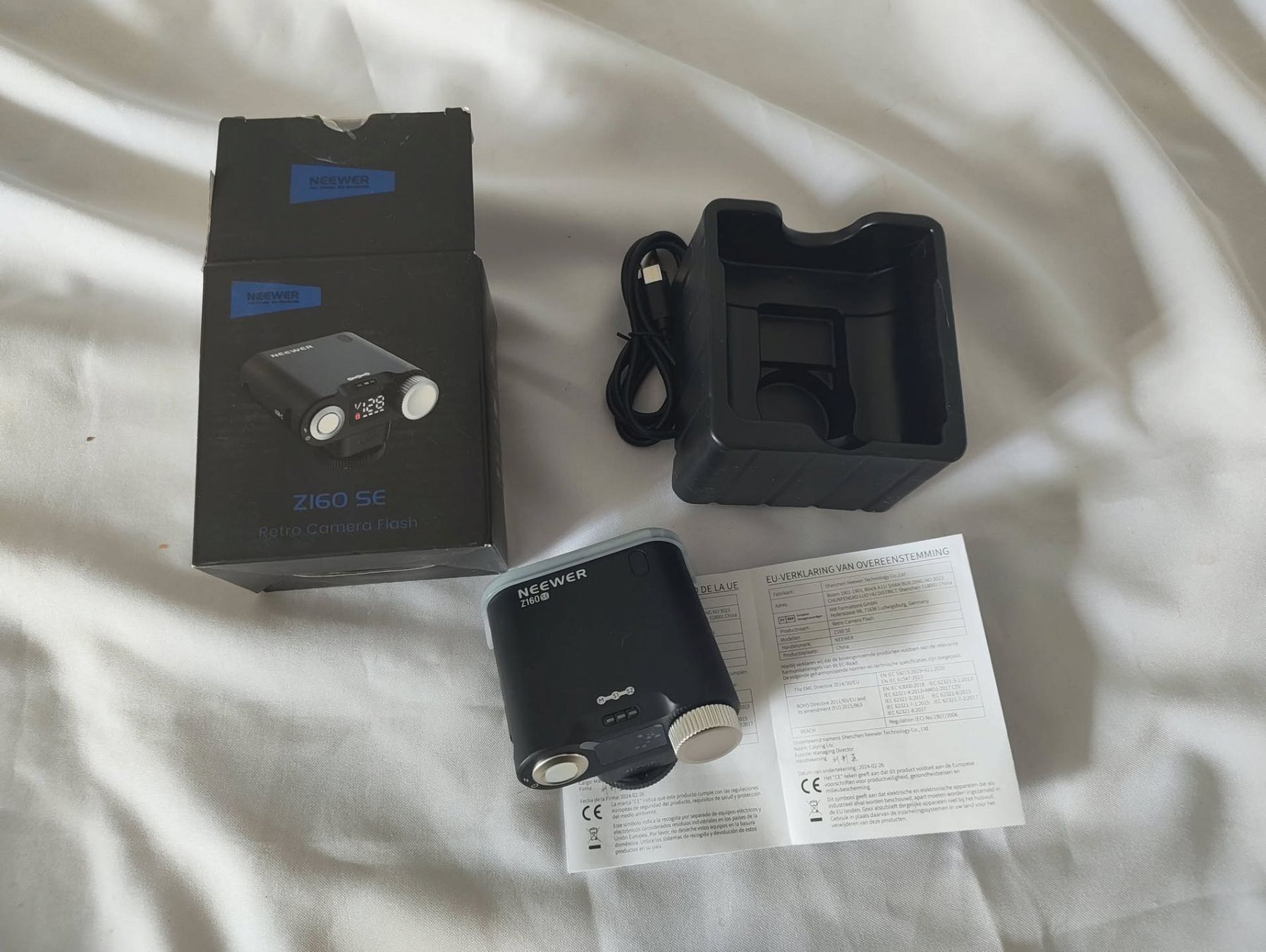 Blitze: NEEWER Z160 SE Kamerablitz – Neu und originalverpackt aus St.Gallen von becks0815
