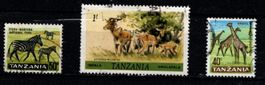 3 Timbres Tanzanie - animaux -  années 1960/80 - Obl.