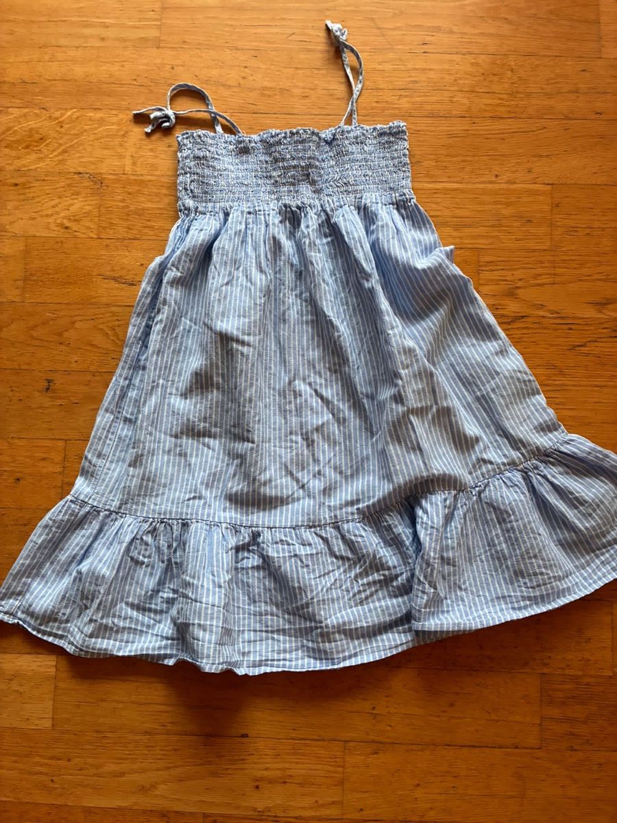 H&M Vestiti & Gonne: schönes Kleid Gr. 122, H&M – Usato da Richterswil venduto da duffi326464