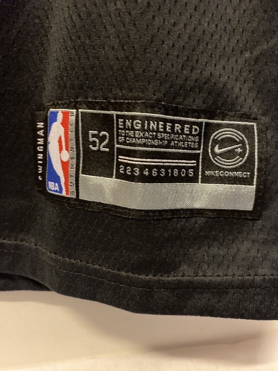 Nba Canottiere & Pantaloni: NBA Atlanta Hawks Nummer 11 Young Grösse 52 – Usato da sursee venduto da trilli-tralli 2