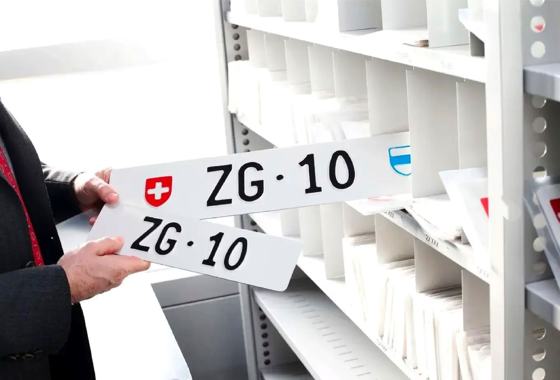 Schilder: ZG 10 - Nummerschild / License Plate – Gebraucht aus Zug von  2