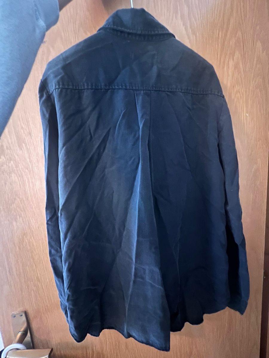 Zara Blusen: Chemisier Zara noir, taille M – Gebraucht aus Hauterive NE von Lipal 1