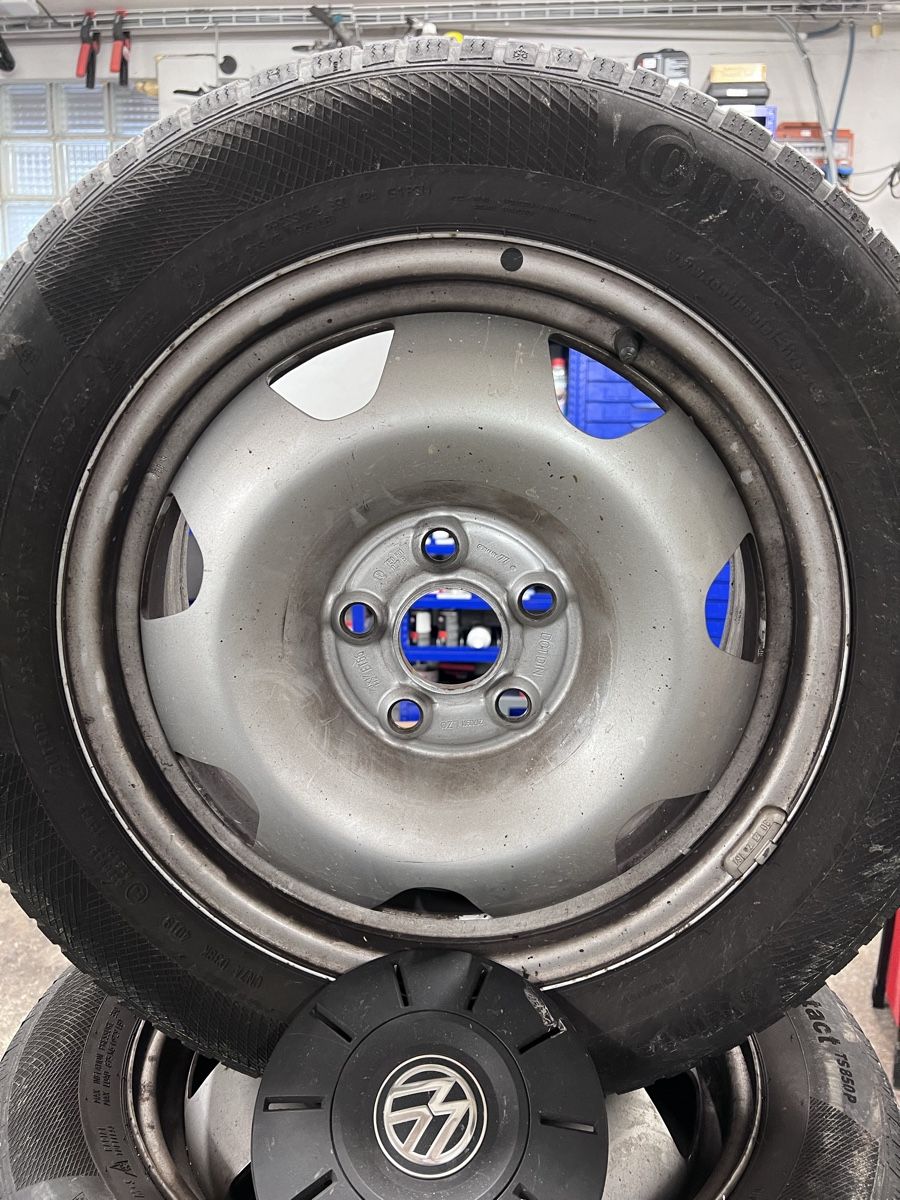 Pneumatici & Ruote complete: 4 Winterräder VW Transporter 17 Zoll – Usato da Boll venduto da loeJ 3