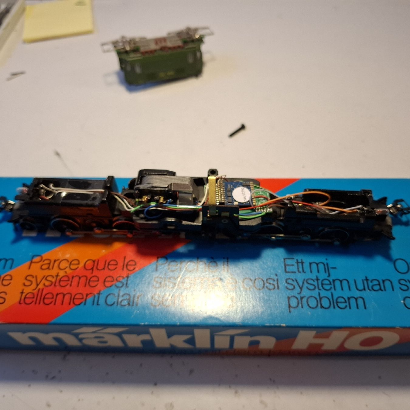 Märklin Modellini di ferrovie: Märklin Krokodil 13302 – Usato da Sargans venduto da Pfiffii 3