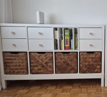 Meuble de rangement blanc avec 4 paniers et 6 tiroirs