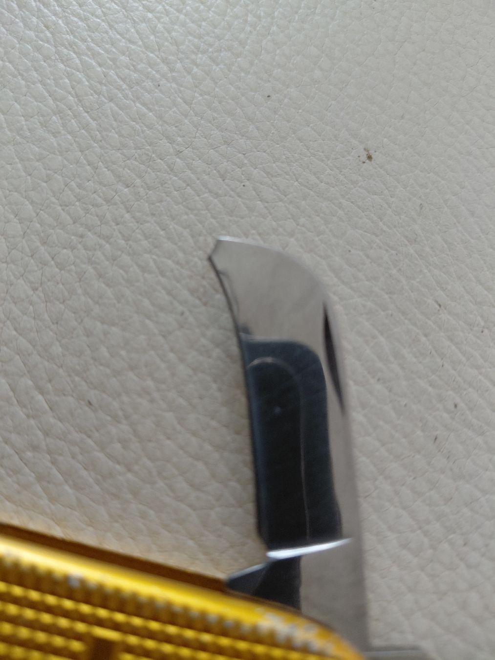Victorinox Coltelli tascabile: Victorinox Offiziersmesser Bugnard Gold Edition – Usato da Belp venduto da mar_76s8 2