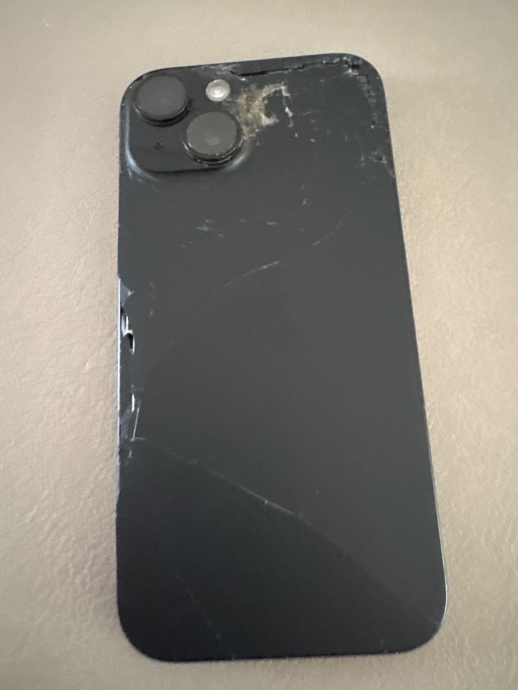 Apple Portables: iPhone 15 – Défectueux à Adliswil par Busys 1