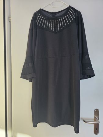 Kleid mit Steinchen Gr. 4XL schwarz