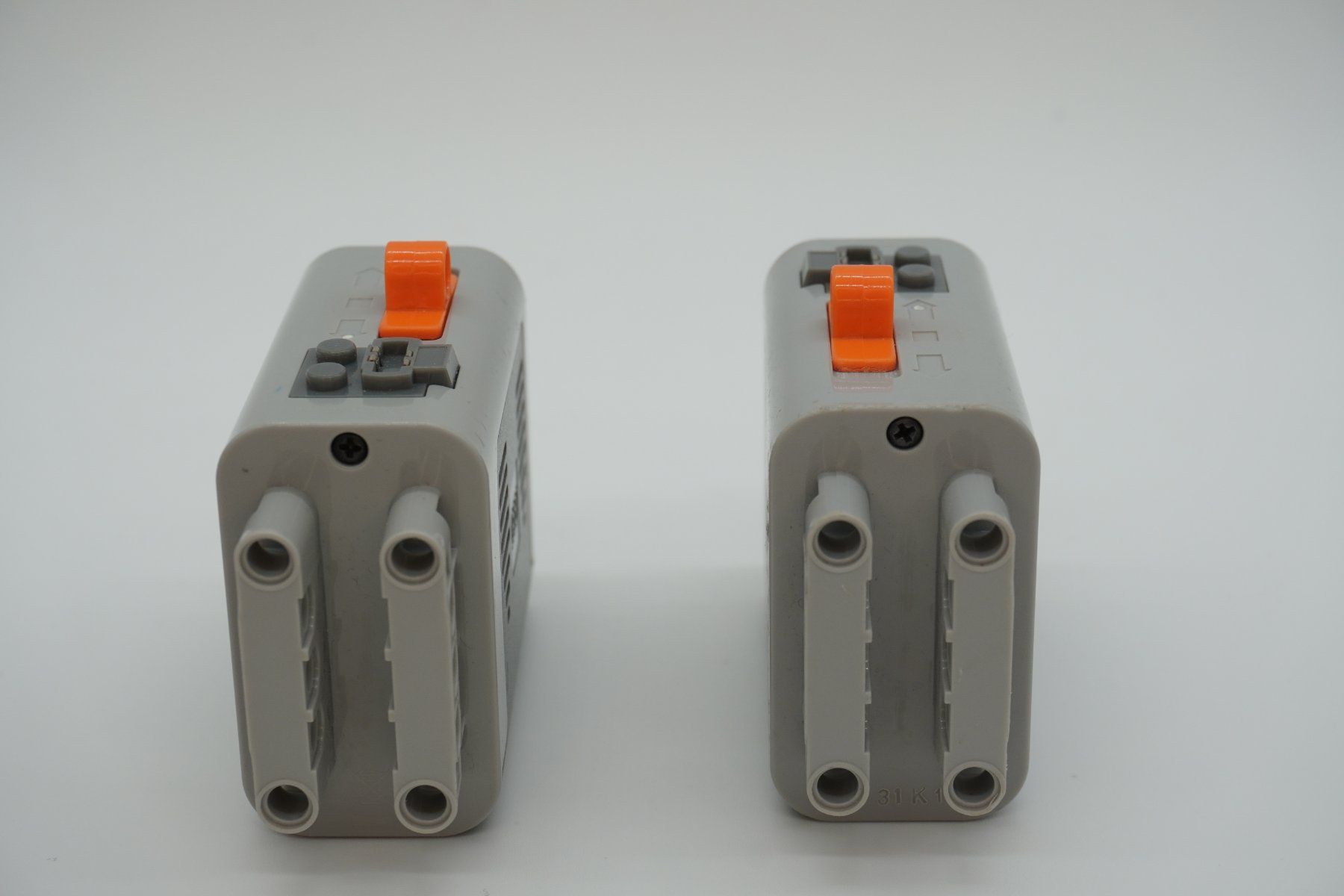 Lego Giocattoli: LEGO Technic Power Functions AA-Batterieboxen (8881) – Usato da Zürich venduto da PWGrZ 1