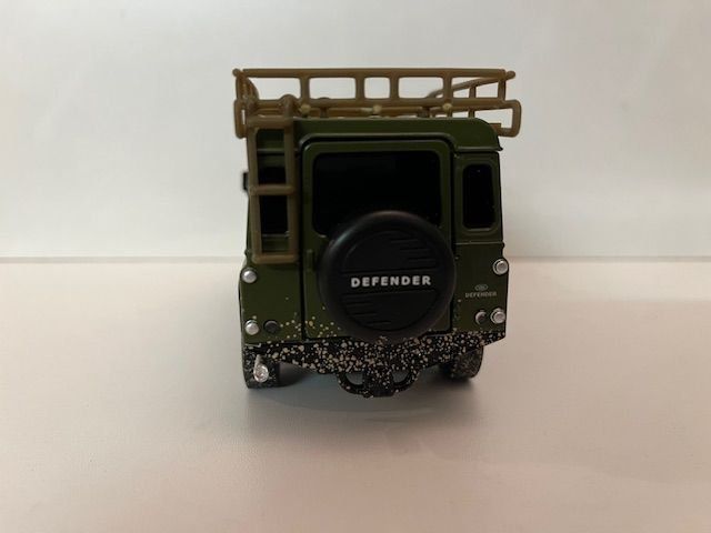 Land Rover Modellini d'auto: Land Rover 1:32 – Nuovo e nell'imballaggio originale da Zürich venduto da T62om 5