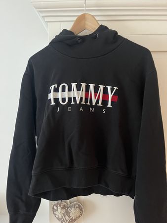Tommy Jeans Kapuzenpullover schwarz Grösse M gebraucht
