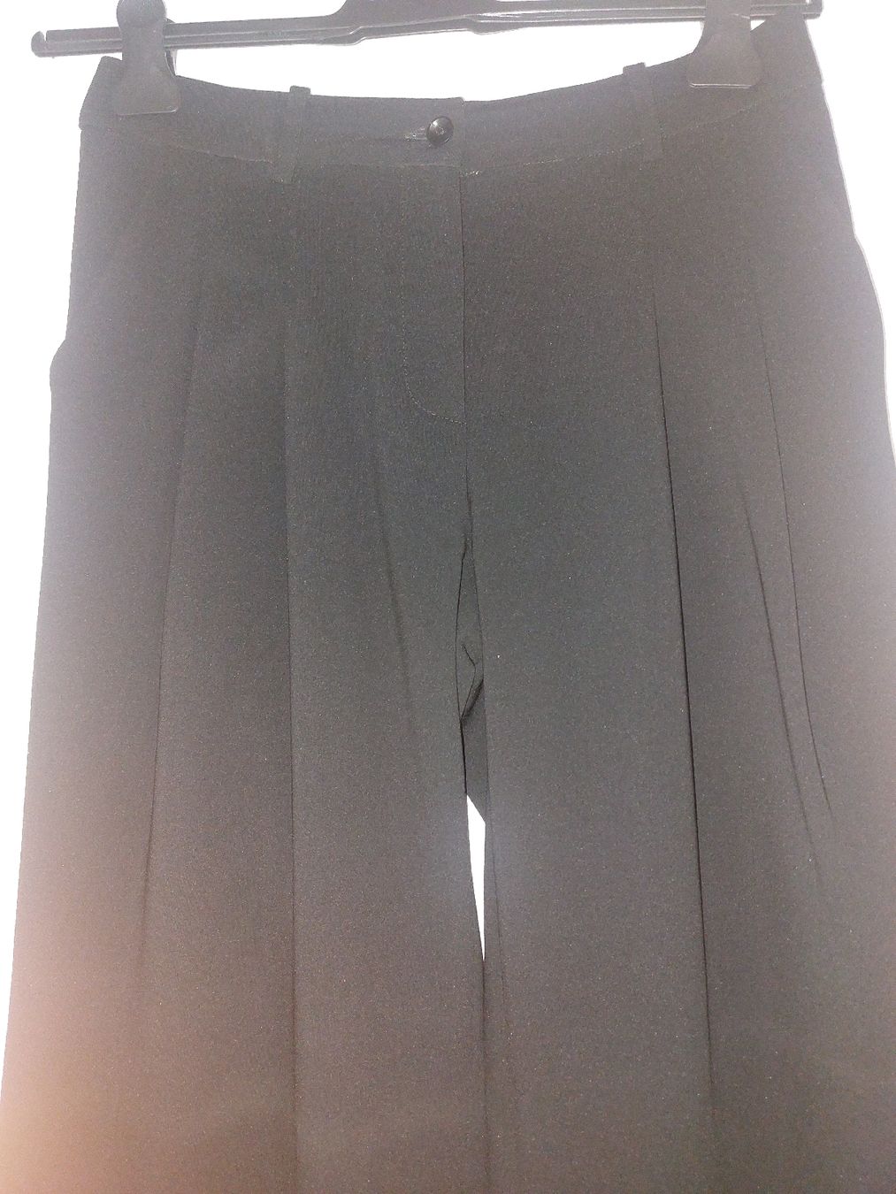 Max Mara Pantalons: Max Mara Hose 38 schwarz – D'occasion à Münchenstein par luksack 2