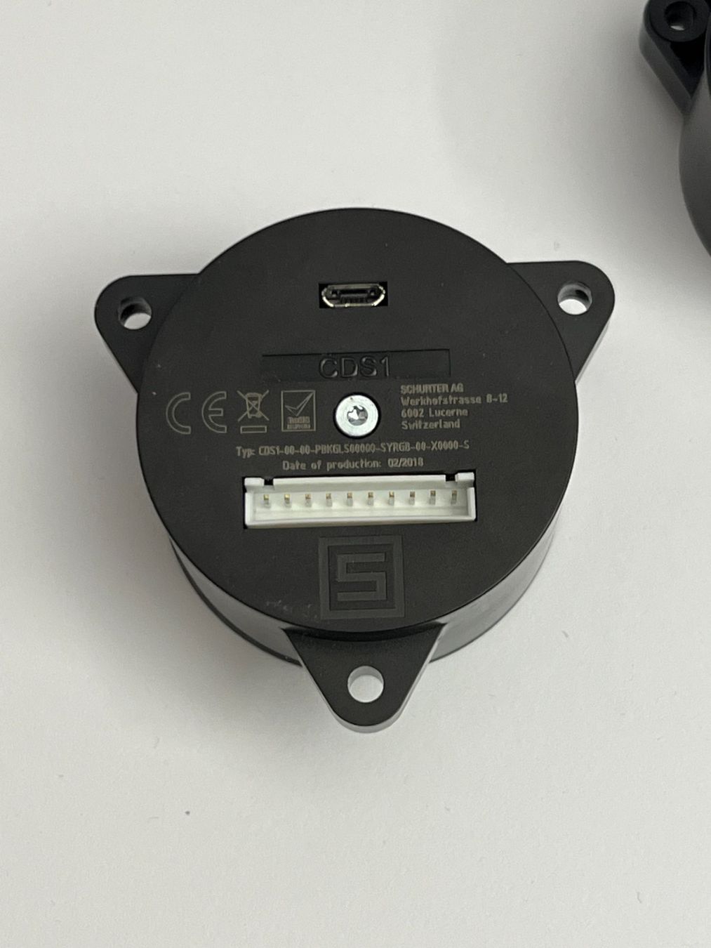 Componenti elettronici: SCHURTER CDS1 Series Configurable Touch Display Switch – Usato da Zürich venduto da florian.kilian 1