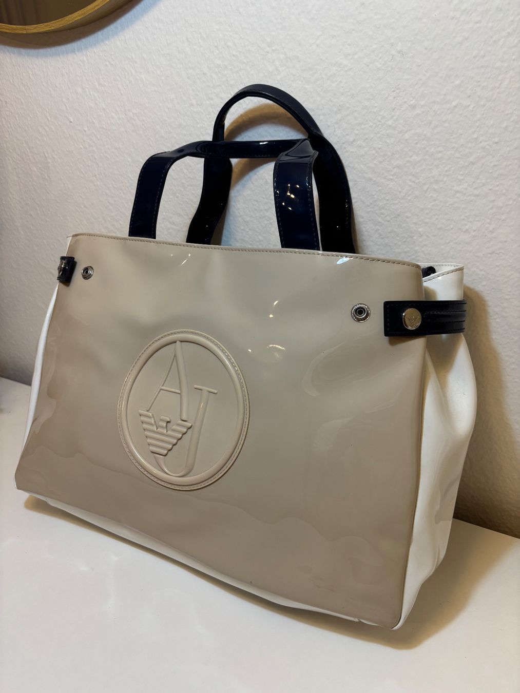 Armani Borse da donna: Armani Jeans Handtasche – Nuovo (secondo la descrizione) da Basel venduto da lea_2qzn 1