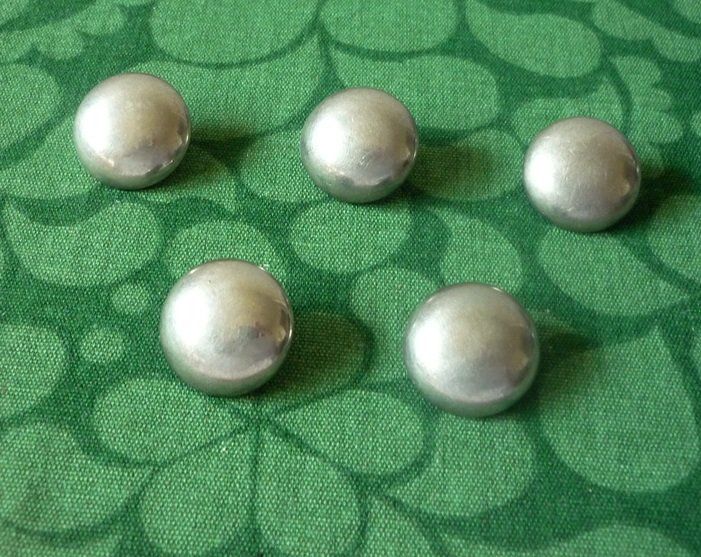 Boutons: Lot Vintage Uniformknöpfe - Knöpfe – D'occasion à Adliswil par di_hans 1