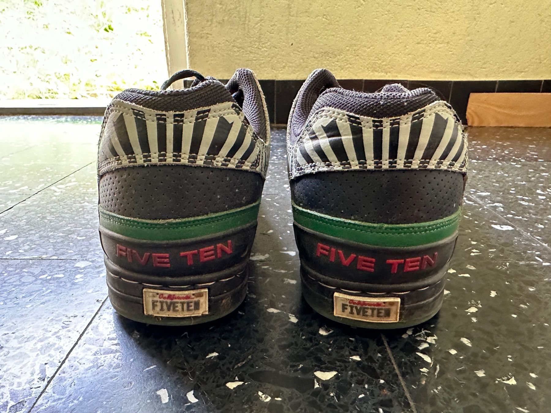 Five Ten Scarpe da uomo: Downhill Freeride Schuhe Five Ten 5 Ten Grösse 44 – Usato da zuchwil venduto da solotin74 2
