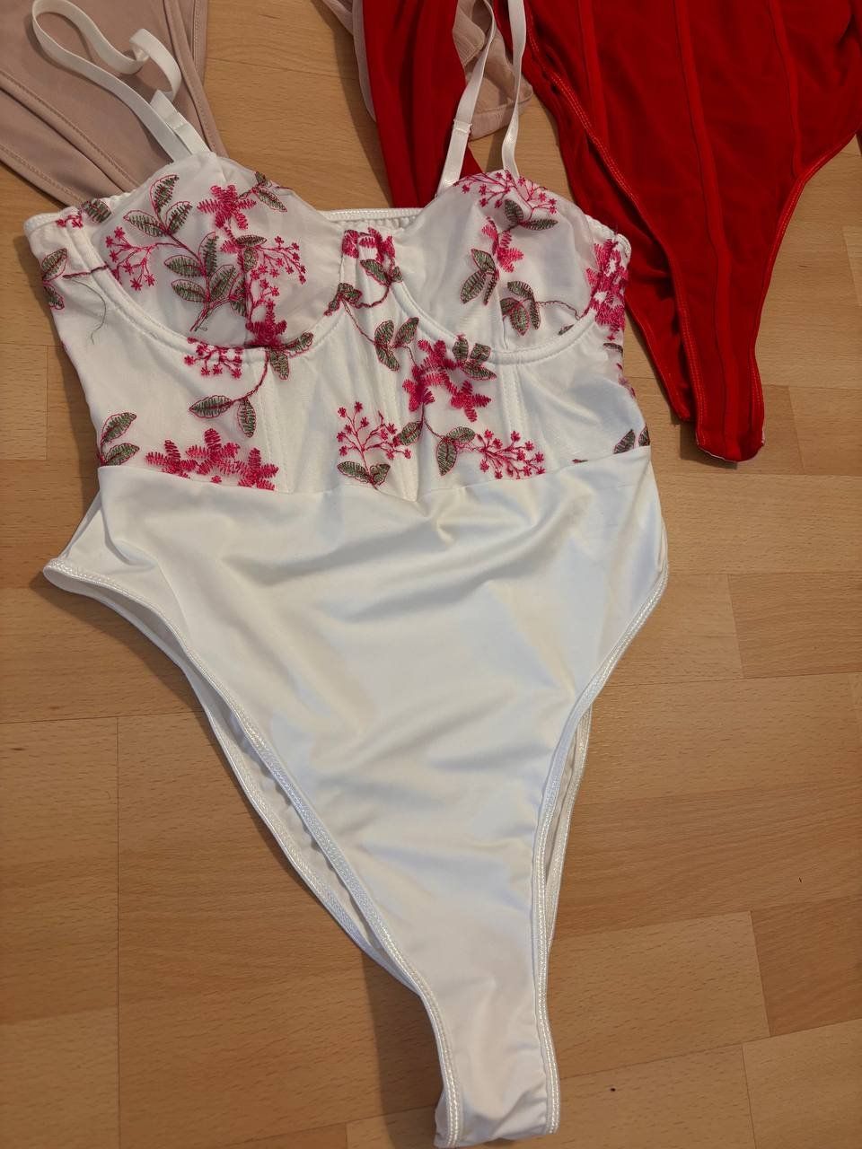 Camicette: Body und Bluse – Usato da Bern venduto da ViksiBash 1