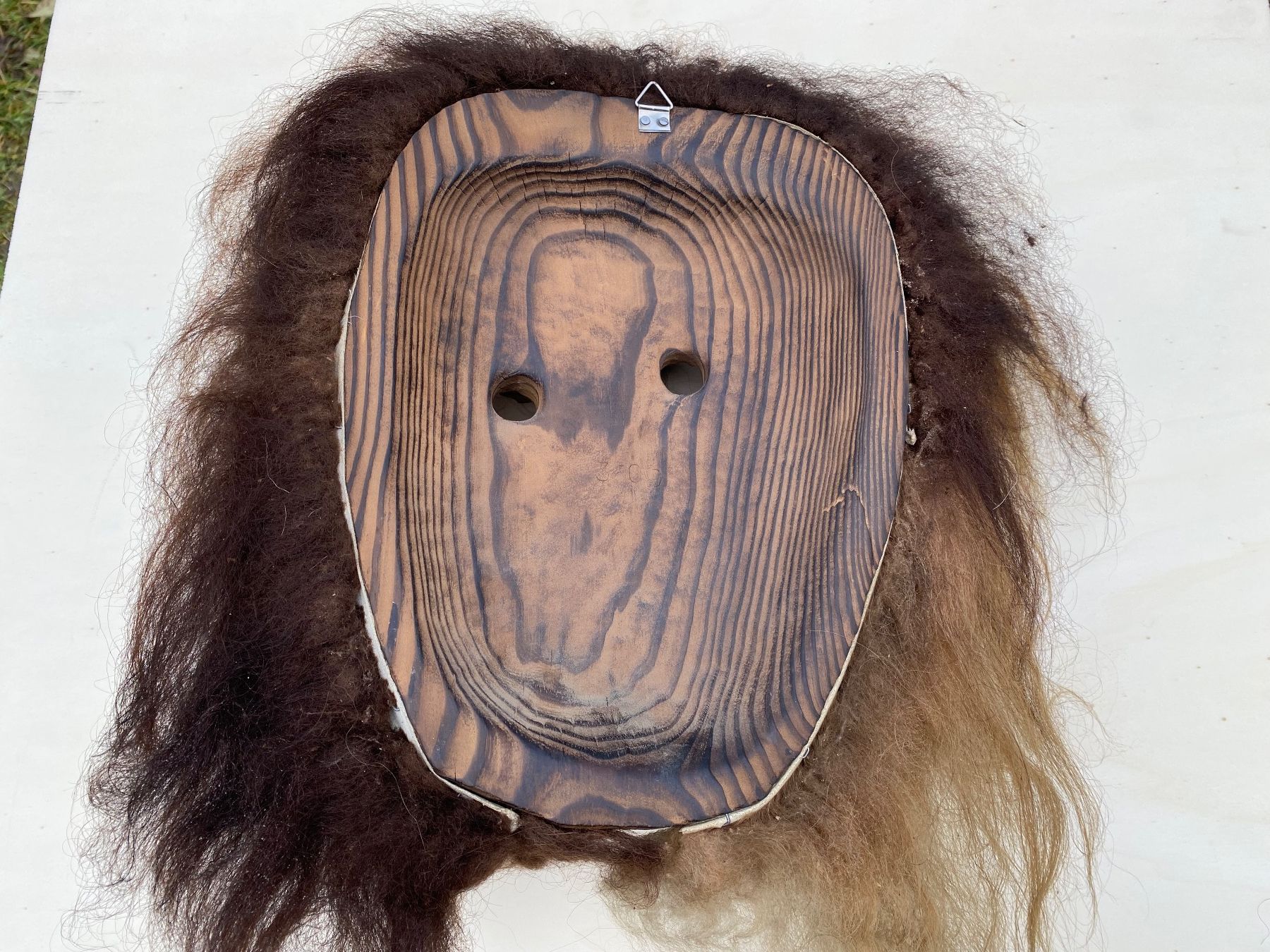 Altro in Antiquarato & Arte: sehr schöne alte Walliser Holzmaske – Usato da Feldbach venduto da Olive1 7