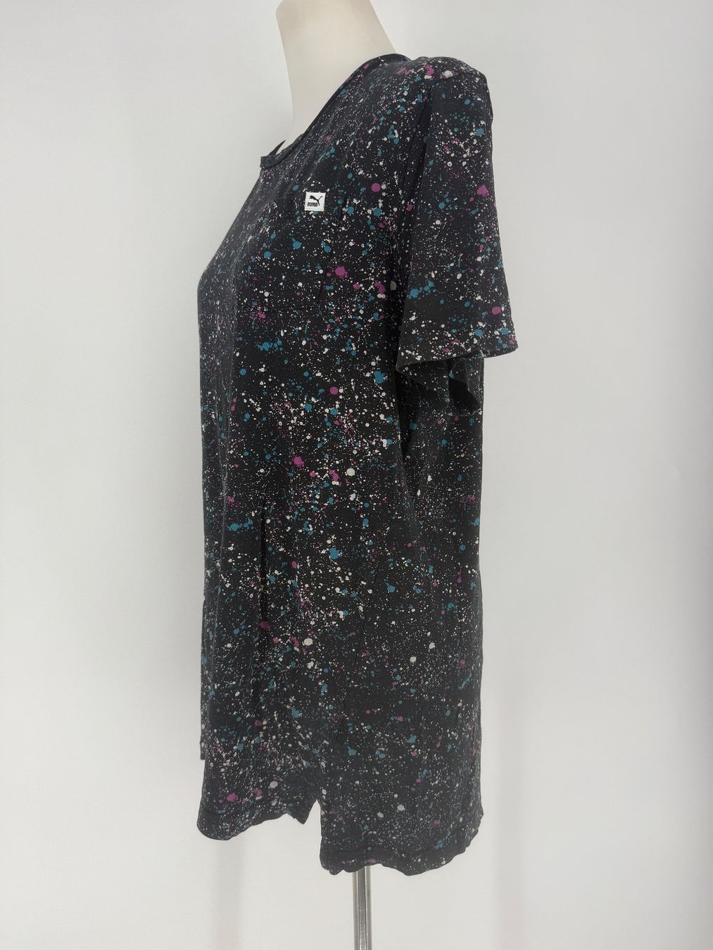 Puma T-shirt: Puma Long Shirt Gr. L mit Splatter-Muster – Usato da Auenstein venduto da moin. 1