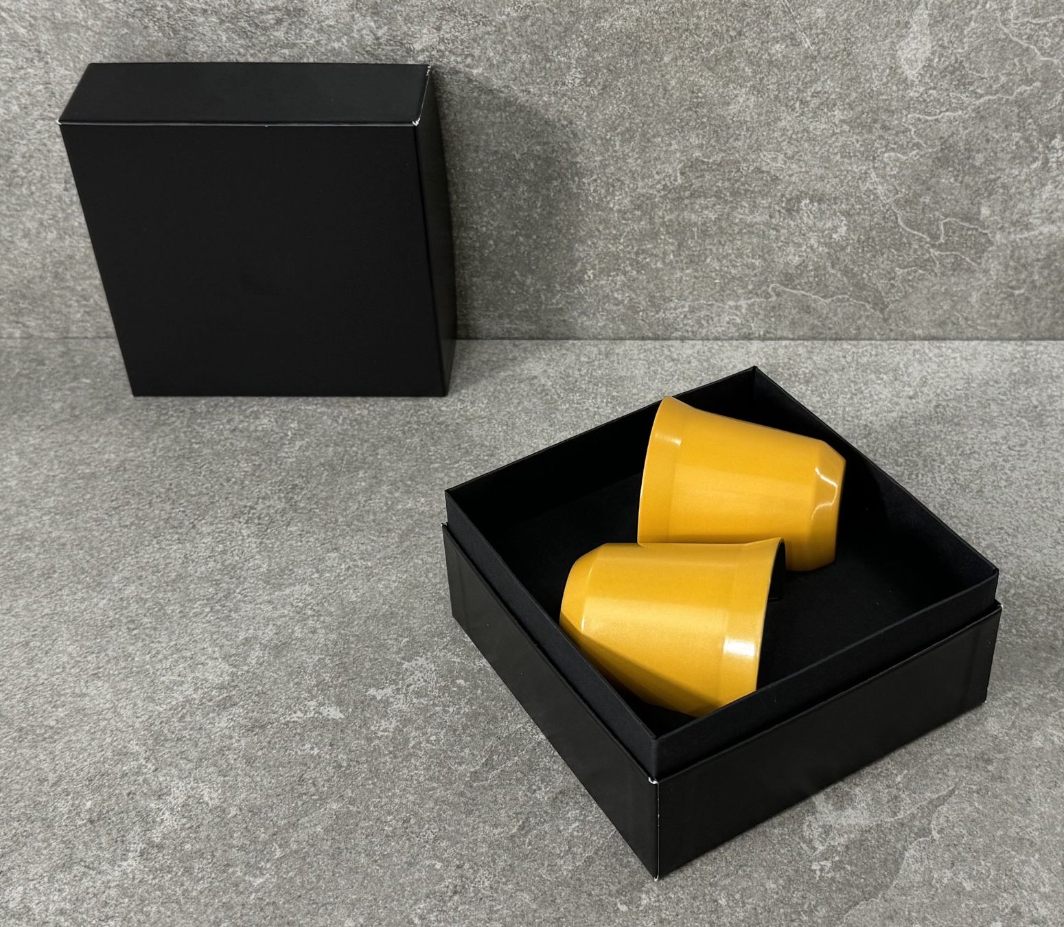 Nespresso Macchine per caffè & Macchine per espresso: NESPRESSO PIXIE Set, 2 x ISTANBUL à 80ml ... – Nuovo e nell'imballaggio originale da Klosters venduto da ClodiKL
