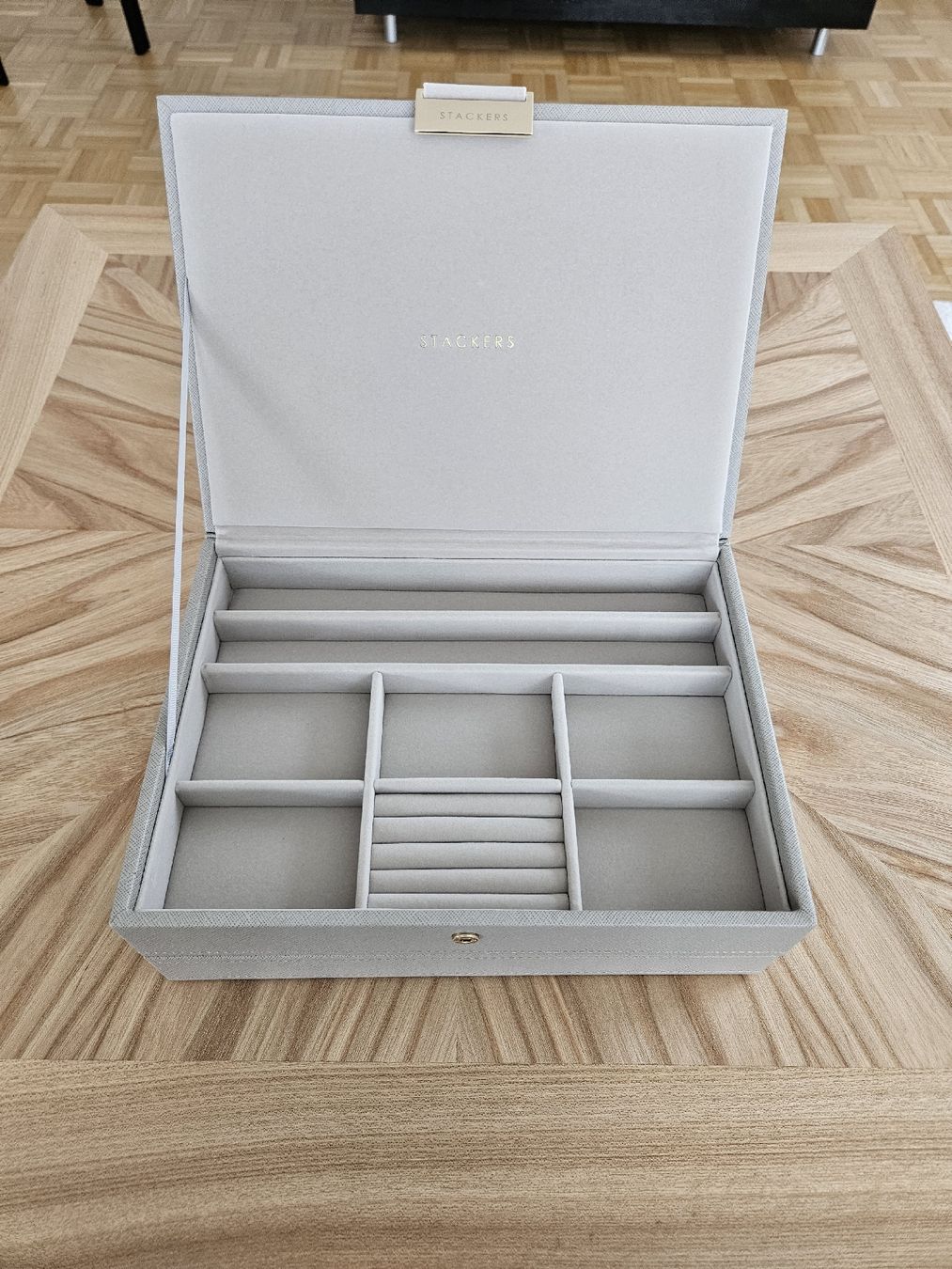 Portagioie: STACKERS Schmuckkasten Grau, NEU – Nuovo e nell'imballaggio originale da St. Gallen venduto da timea2308 1