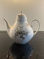 Teekrug Porzellan Rosenthal Wiinblad Romanze Korb mit Blumen