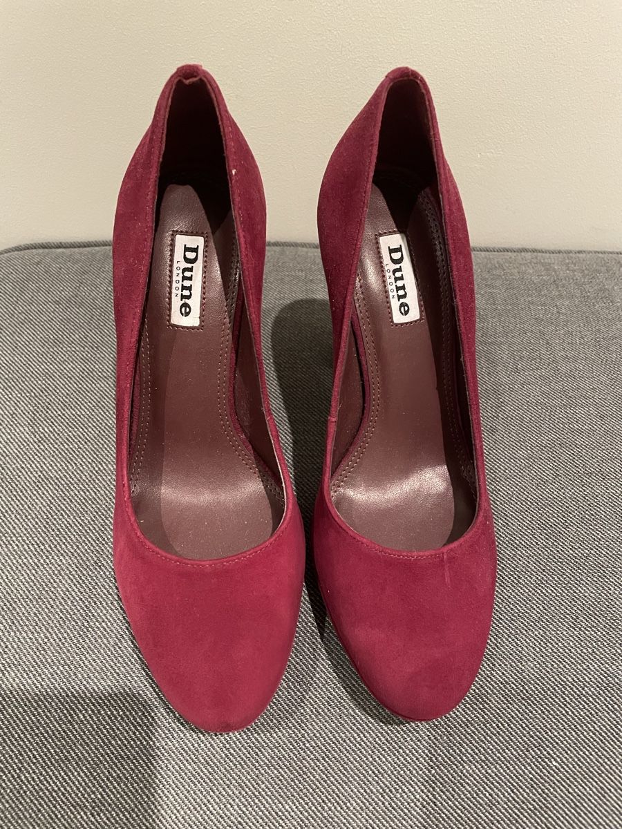 Dune London Damenschuhe: Dune London Suede Block Heel Pumps EU 37 – Neu (gemäss Beschreibung) aus Oberwil BL von Stellochkas 1