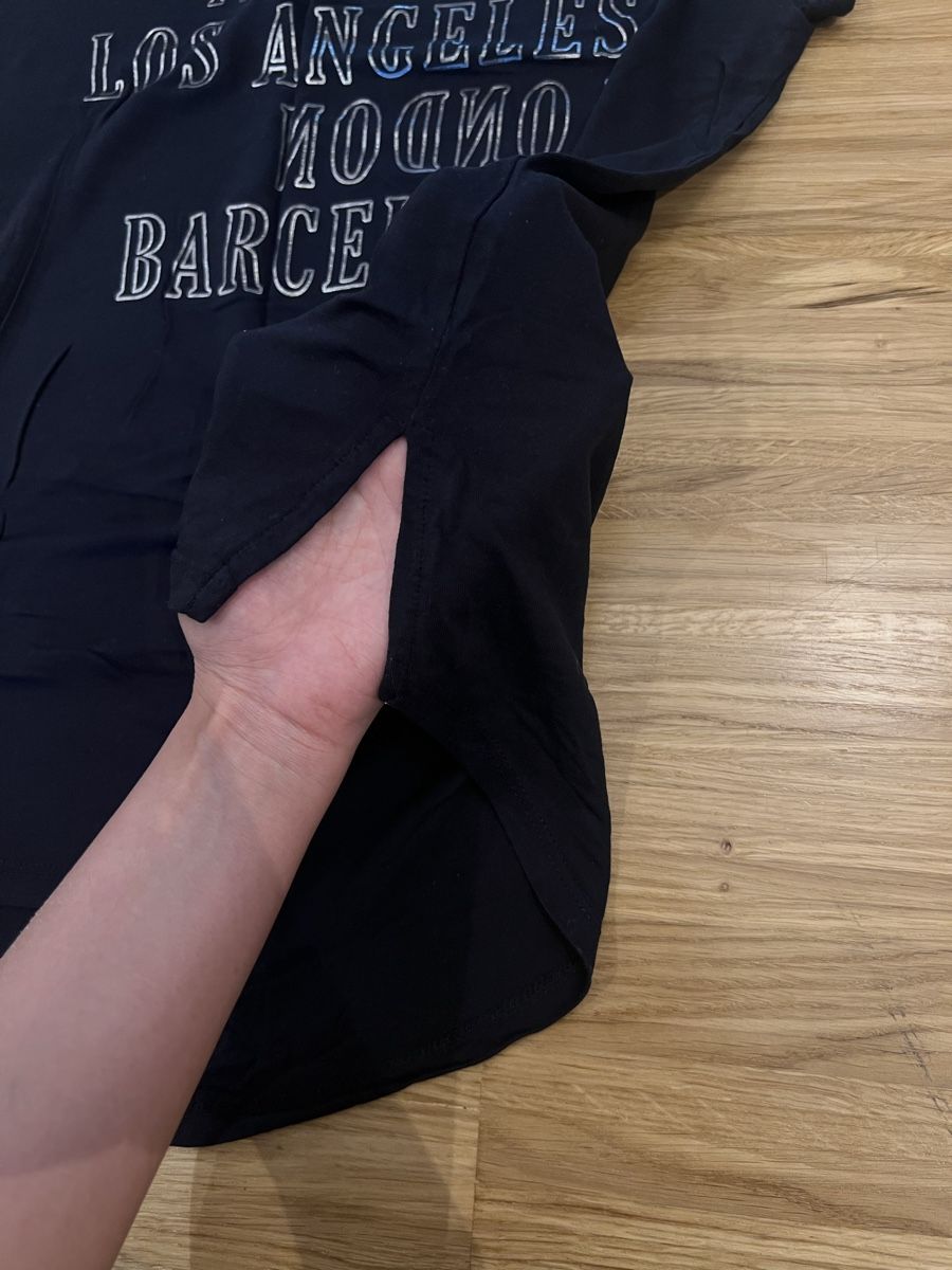 T-Shirts: Light T shirt in navy blue – Gebraucht aus Adliswil von Marjin 1