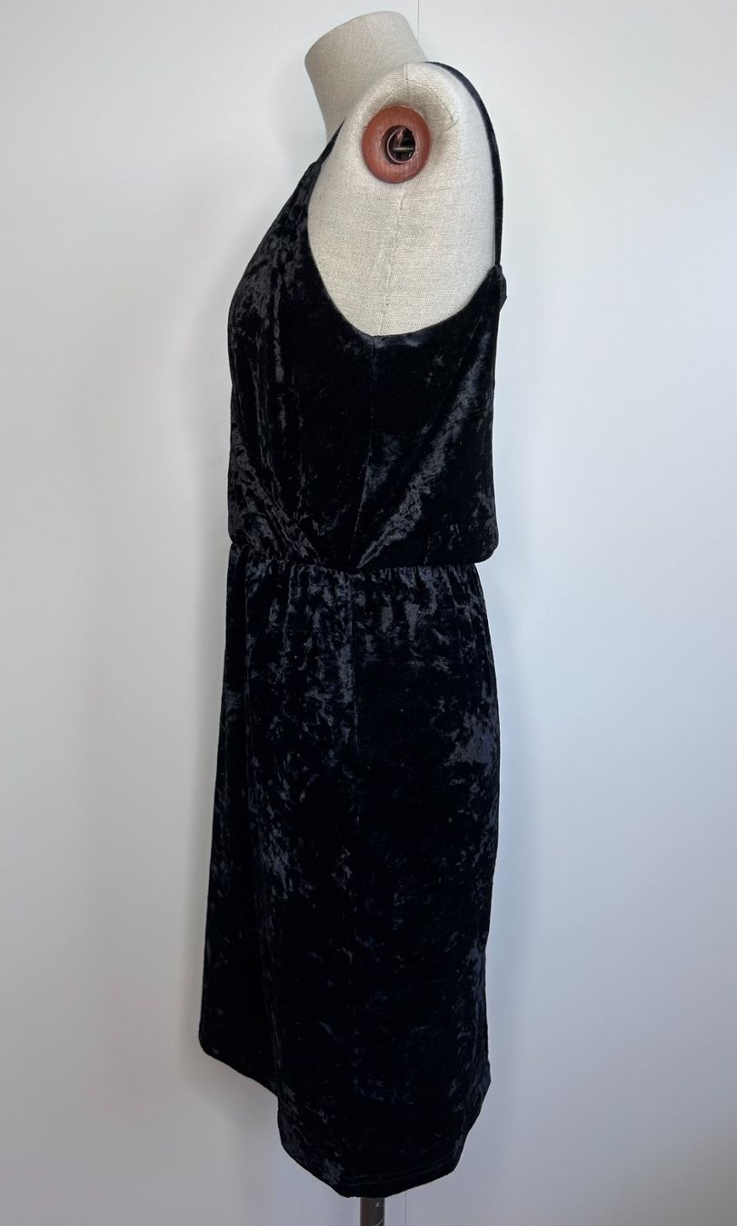 H&M Vestiti: Velvet Dress – Usato da St. Gallen venduto da look-twice 1