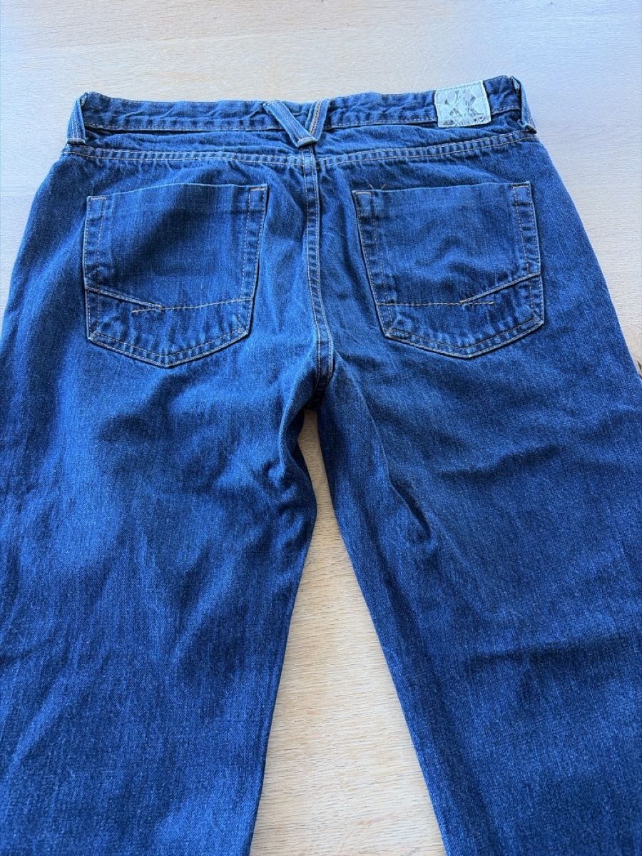 Jeans: Dunkelblaue Jeans 34/32 – Usato da speicher venduto da danicole 2