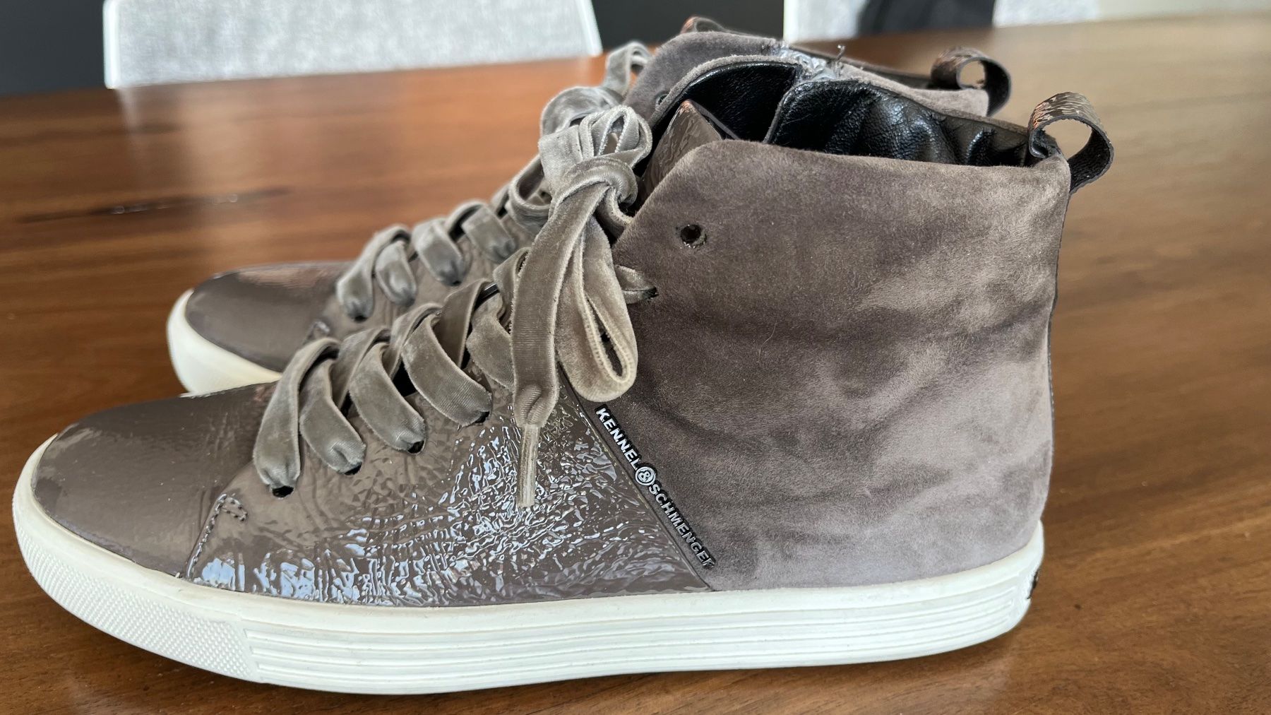 Kennel + Schmenger Scarpe da donna: Kennel & Schmenger Sneaker 37.5 oder 4.5, sehr guter Zustand – Usato da Zofingen venduto da Klavier777 7