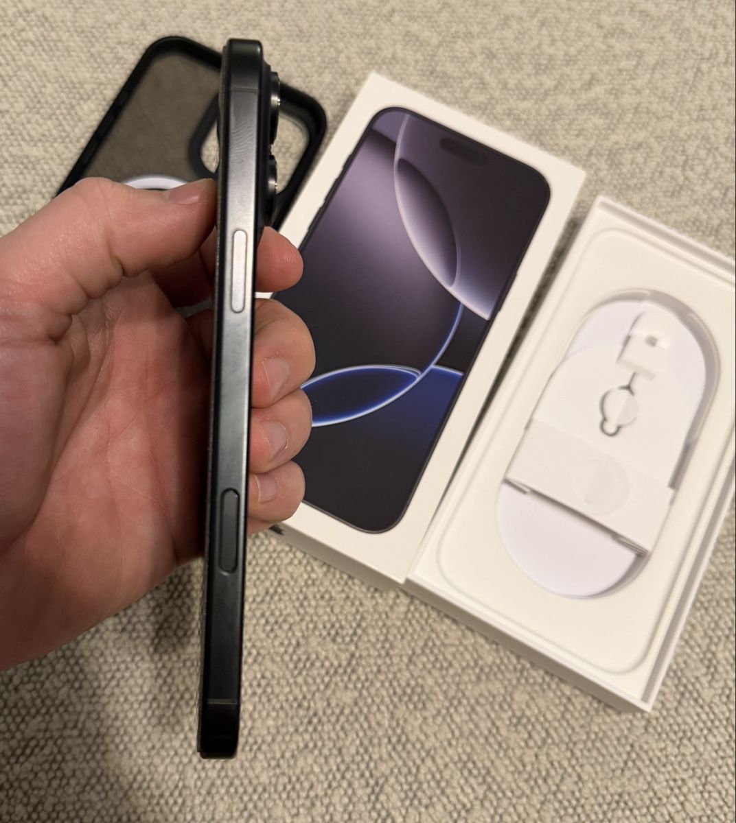 Apple Telefoni cellulari / Smartphones: Iphone 16 Pro Max 256 GB – Usato da Spreitenbach venduto da Erjon_bu 2