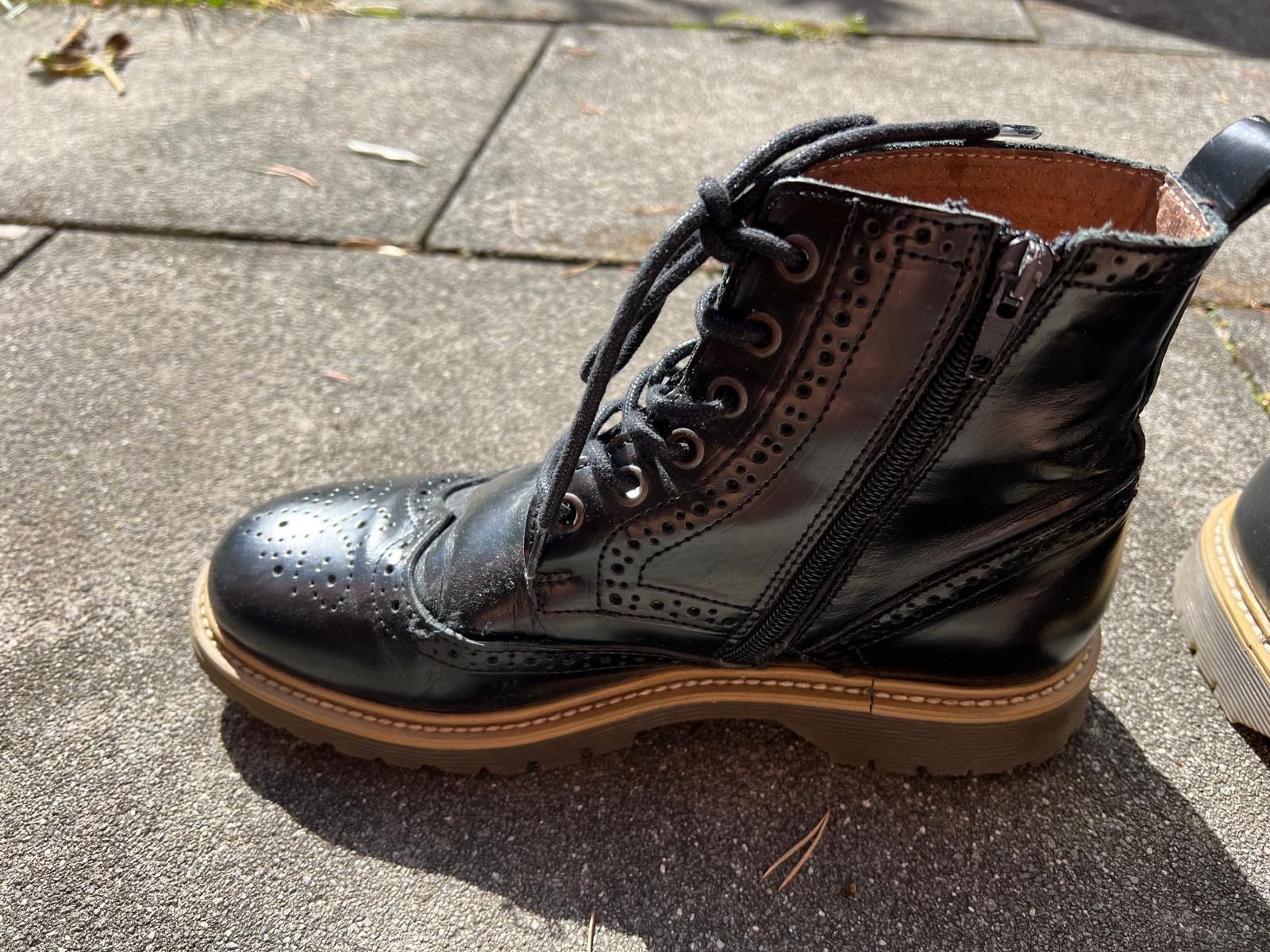 Scarpe da donna: Stiefel Grösse 39 – Usato da Basel venduto da verokiko 1