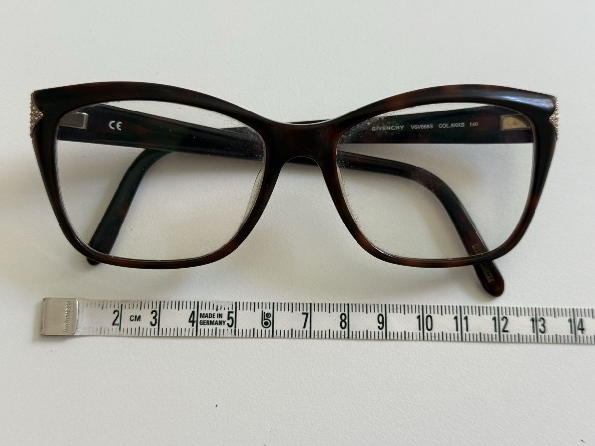 Givenchy Occhiali & Lenti: Lunettes de vue vintage marron strass Givenchy – Usato da Tavannes venduto da Thriftshop 8