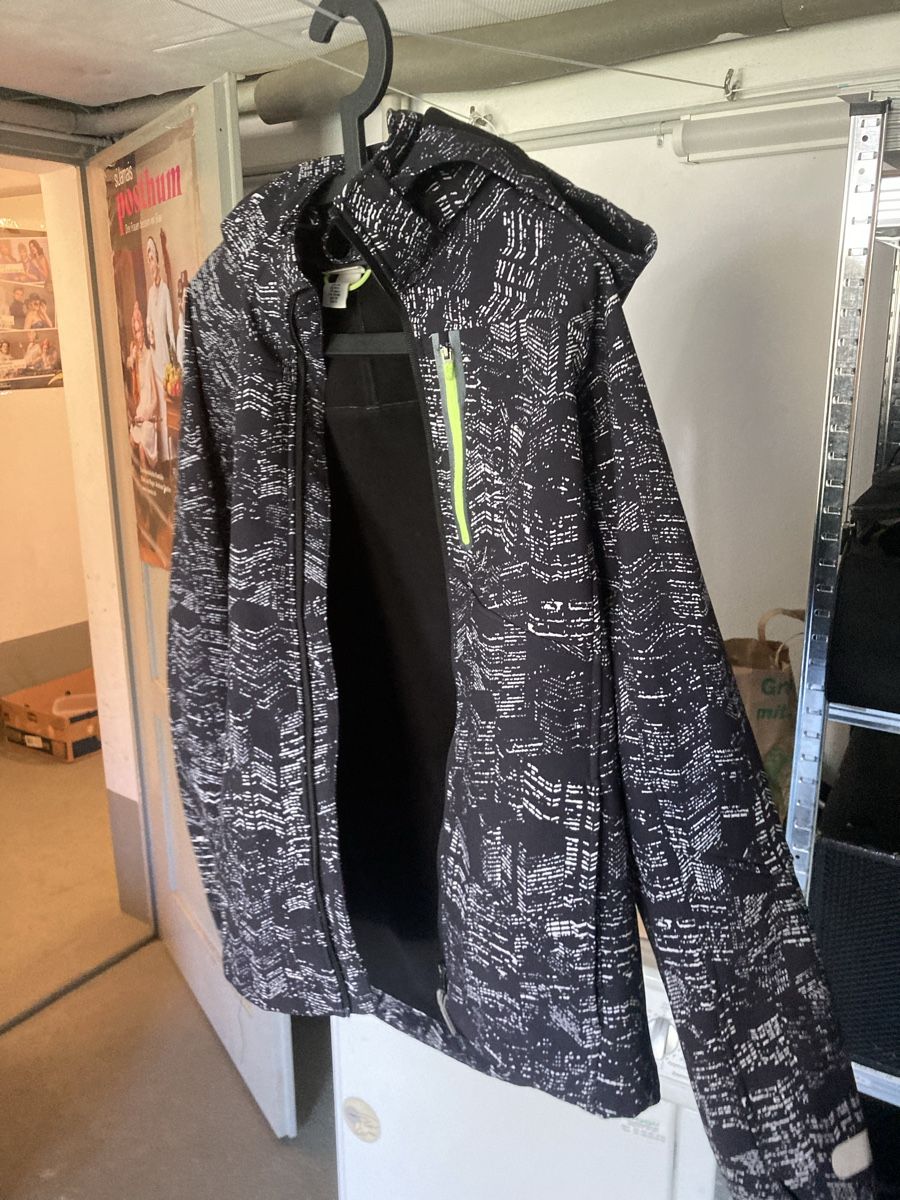 Trevolution Vestes: Softshelljacke – D'occasion à Liebefeld par dschegi