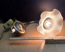 Wandlampe Messing Wandleuchte Glasschirm Wellenrand Vintage