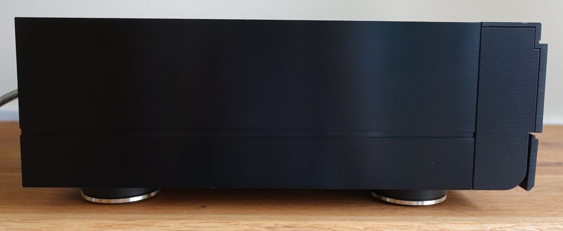 Denon Amplificatori: Denon DAP-5500 – Usato da Zürich venduto da Makemake 2