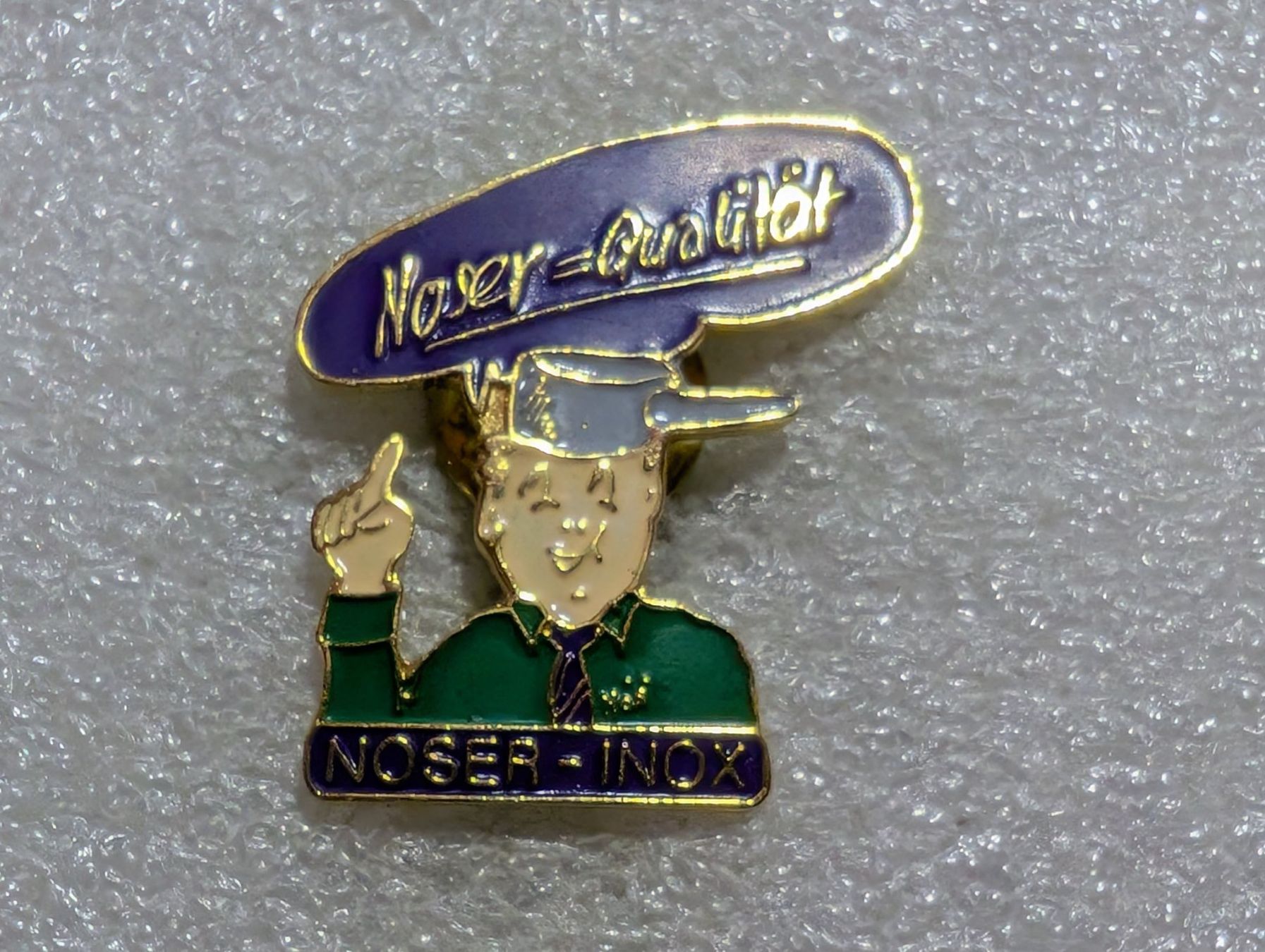 Placchette & Badge: Ansteckpin 193: Noser Inox – Usato da Oppligen venduto da Pin-Fall-Shop