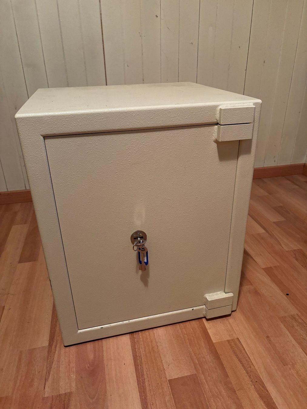 Tresor: Tresor / Safe – Gebraucht aus Wilen b. Wil von Roekk