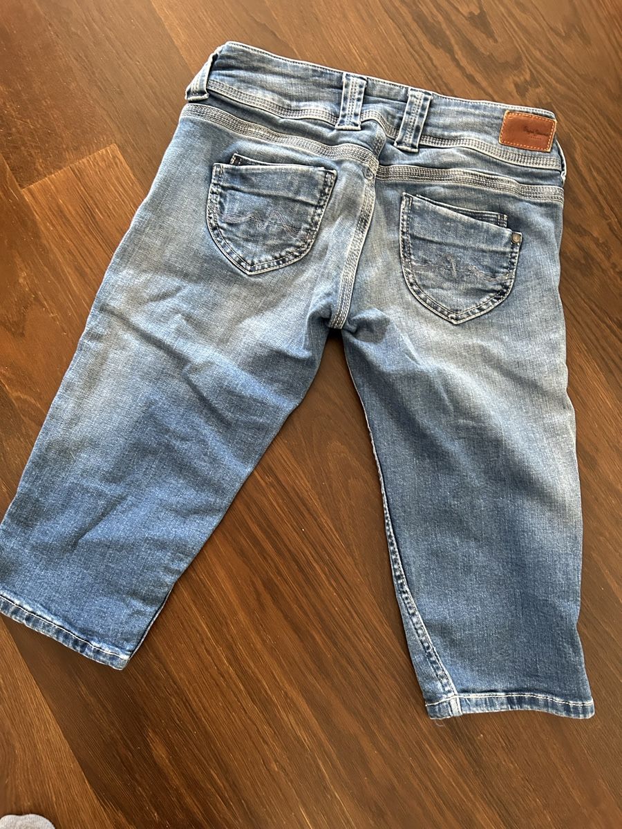 Pepe Jeans Jeans: Pepe Jeans  3/4 Länge  – D'occasion à Beringen par Sternli650 1