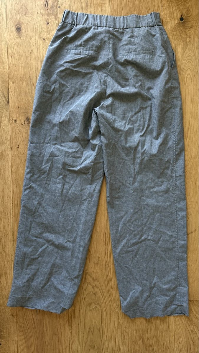 H&M Hosen: HM Trousers, wide leg, summer style, size medium – Gebraucht aus St-Gingolph von Ynatka 3